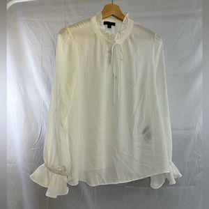 NWT Elegant J.Crew Off-White Neck Tie Blouse, Size Medium